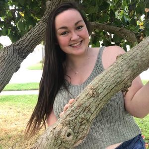 Meet your Posher, Melanie